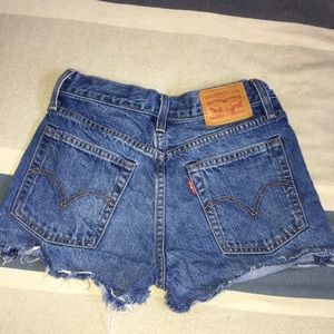 Levi’s shorts